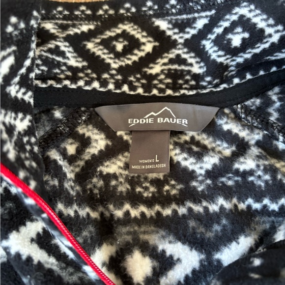 Eddie Bauer Quarterzip - Picture 3 of 3